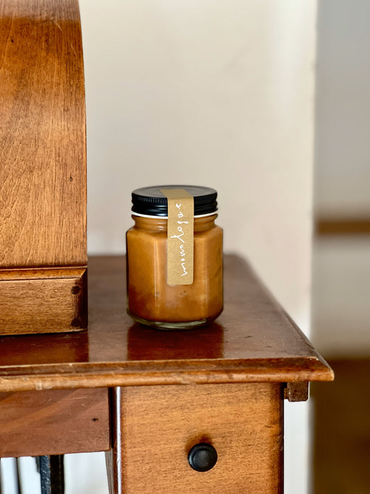 自家製豆味噌とドライトマトのソース