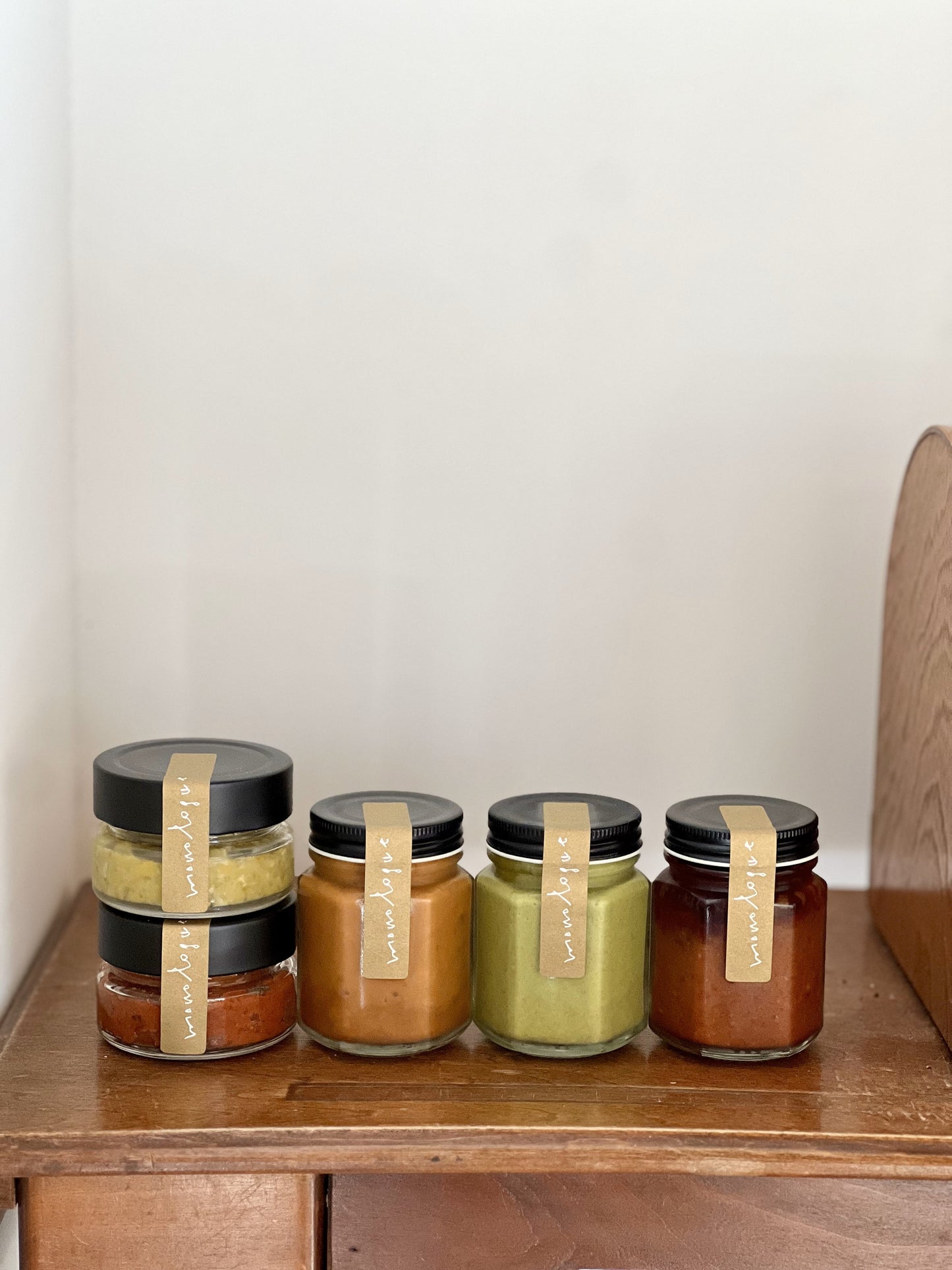 自家製豆味噌とドライトマトのソース